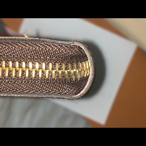🩰Louis Vuitton Clemence Wallet 🩰 - Picture 8 of 10